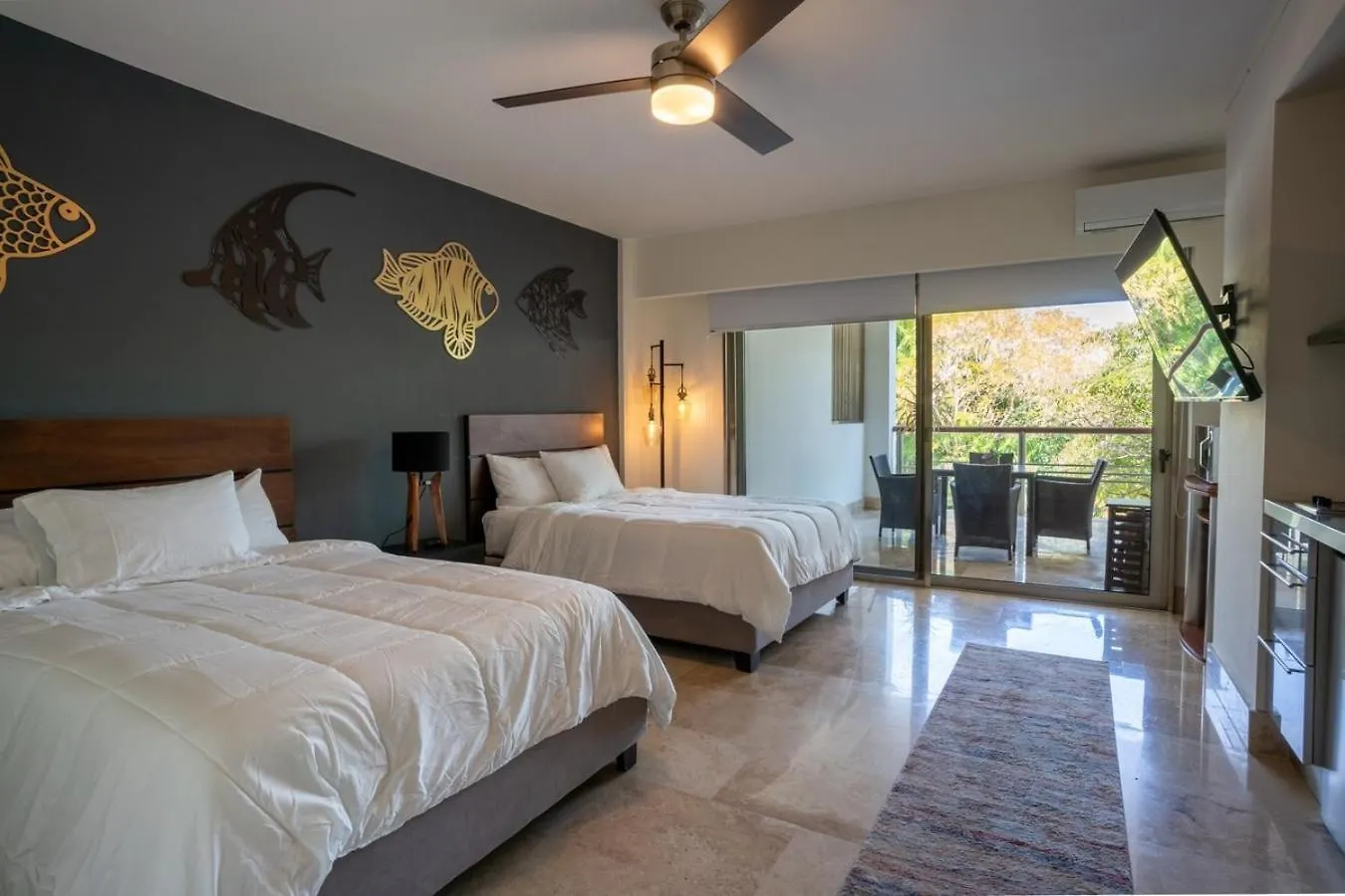 Apartment 2Br Beachfront Exclusive Condo W/ Top Features Cancun Mexico