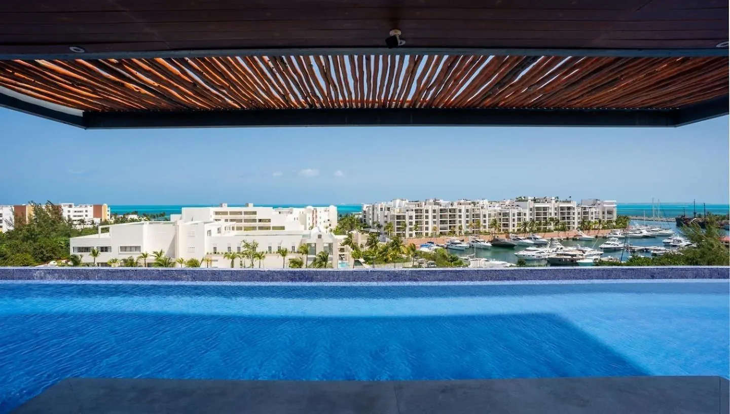 Apartment 2Br Beachfront Exclusive Condo W/ Top Features Cancun